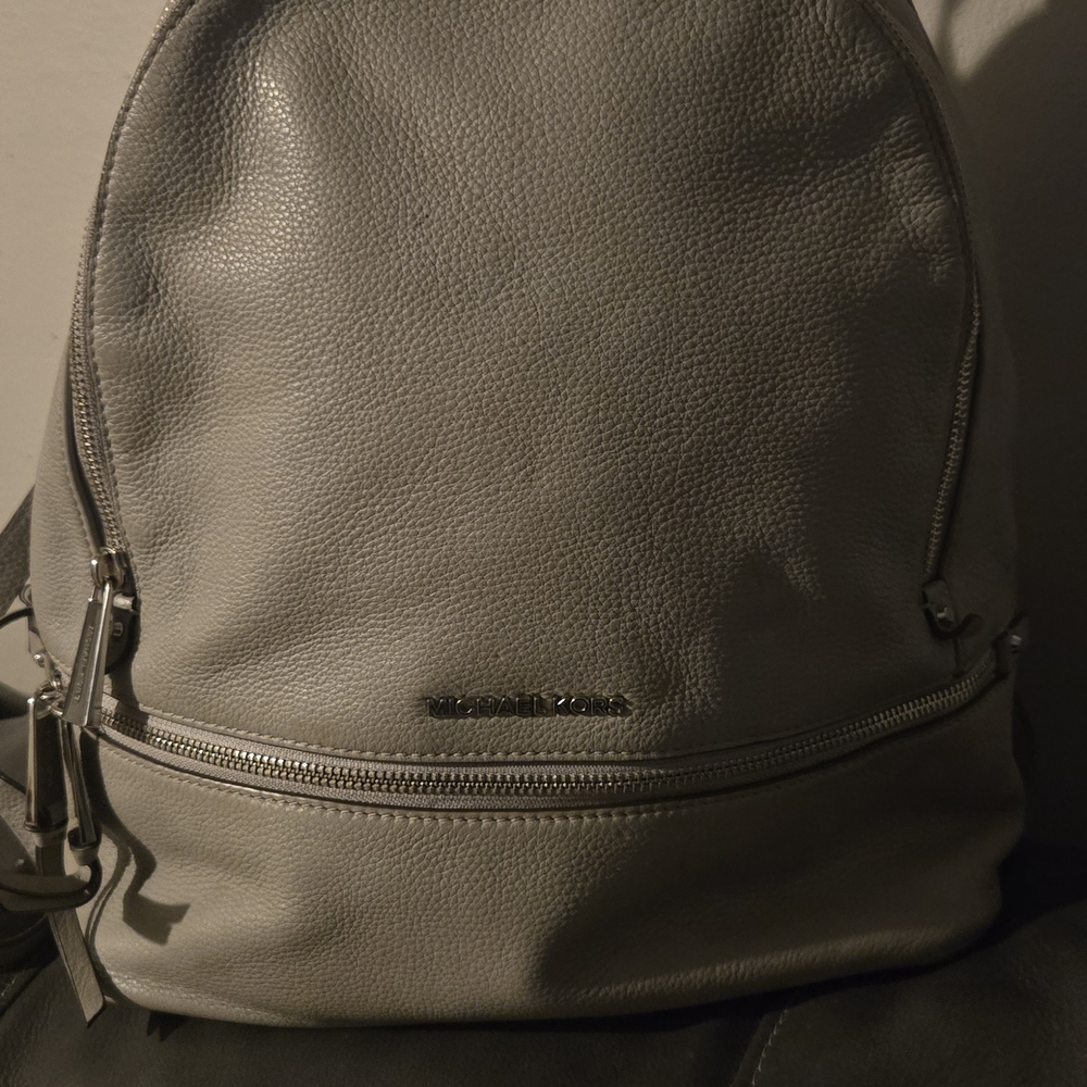 Michael Kors Large Rhea Backpack - Picture 3 of 4